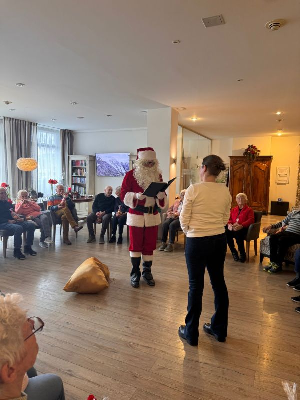 90e702f4-016b-4341-85db-911349bcb0db